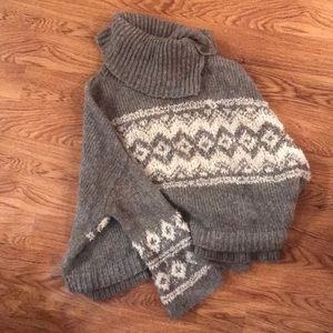 Free People Sweater Size Medium